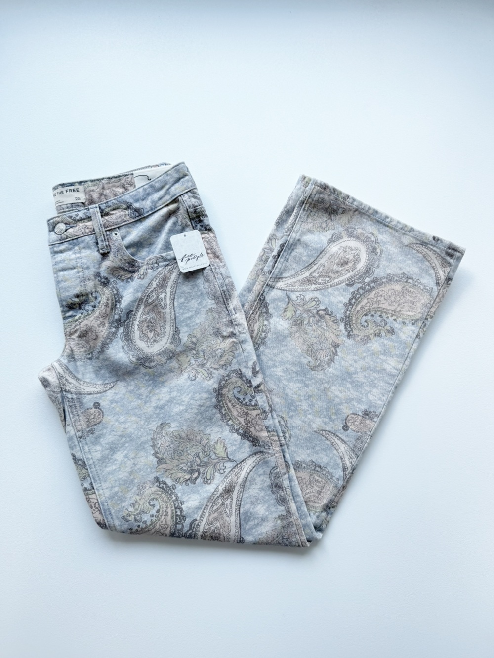 Free People We The Free Tennessee Low Rise Paisley Jeans Limestone Blue NWT - Picture 5 of 13